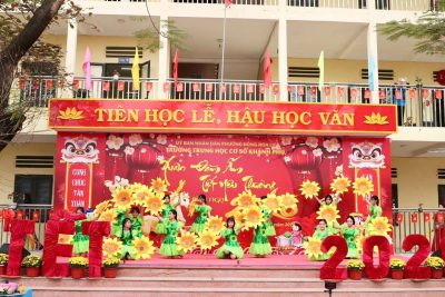 TRƯỜNG TRUNG HỌC CƠ SỞ KHÁNH PHÚ: BẢN GIAO HƯỞNG TRÍ TUỆ KHAI MỞ GIỮA HƠI ẤM MÙA XUÂN VÀ KHÁT VỌNG ĐỔI MỚI TOÀN CẦU