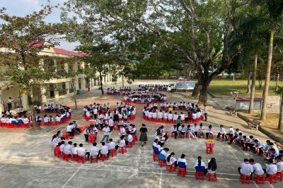 HOẠT ĐỘNG NGOẠI KHOÁ ” TUYÊN TRUYỀN PHỔ BIẾN GIÁO DỤC LUẬT ATGT VÀ PHÒNG CHỐNG XÂM HẠI TÌNH DỤC TRẺ EM”